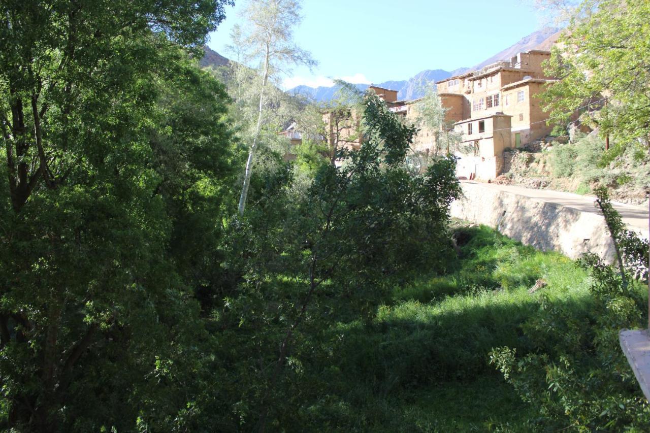 Auberge Toubkal Amsouzart Aitst Idar Tizgui Extérieur photo
